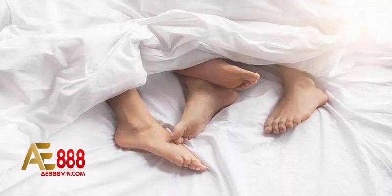 Mơ quan hệ với người lạ đánh con gì thắng lớn?